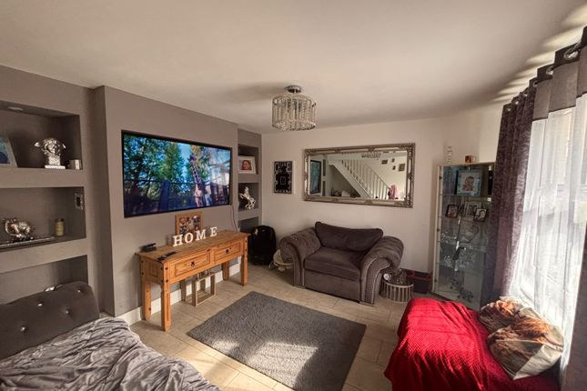 34, Etherley Walk, Stockton-On-Tees photo 2
