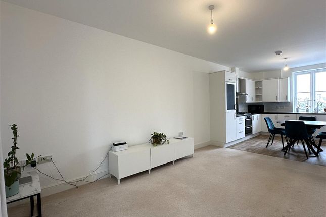 Flat 3, 184, Bridport Road, Dorchester photo 5