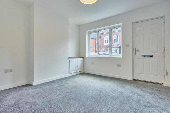 106, Queens Road, Hinckley photo 4