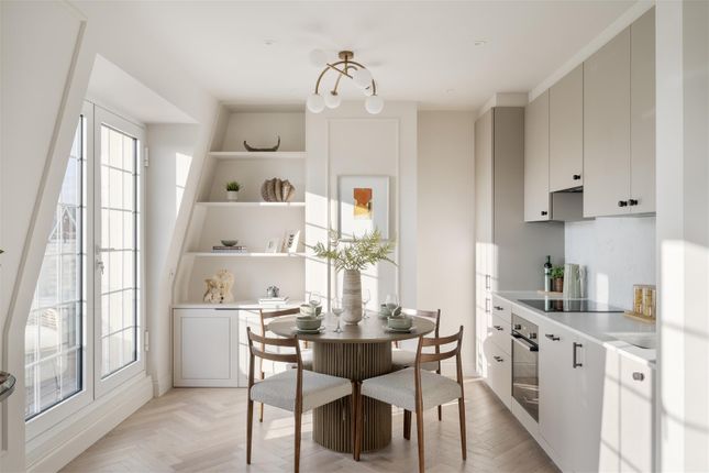 2-bed flat on 10A, Twyford Court, Twyford Avenue, Acton, £500,000