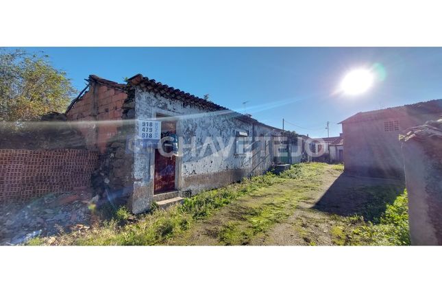 Property for sale in Serra E Junceira, Tomar, Santarém
