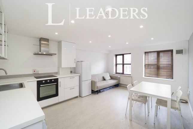 Flat 15, The Yard, Sophie Road photo 2