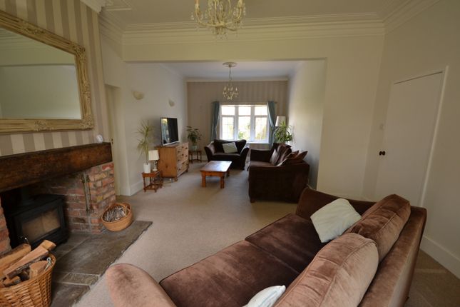 Detached house to rent in Inglemire Lane, Cottingham