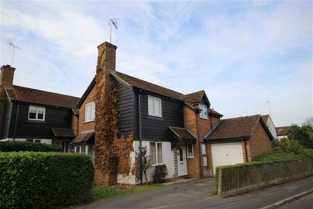 3 bed detached house for sale in Maxey Close, Shaw, Swindon