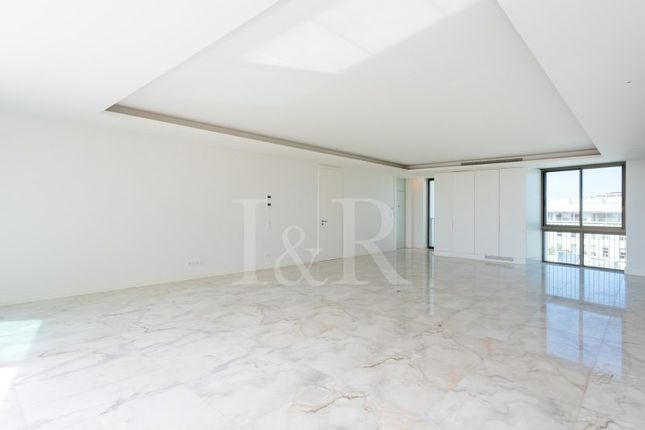 Apartment for sale in Cascais E Estoril, Cascais, Lisboa