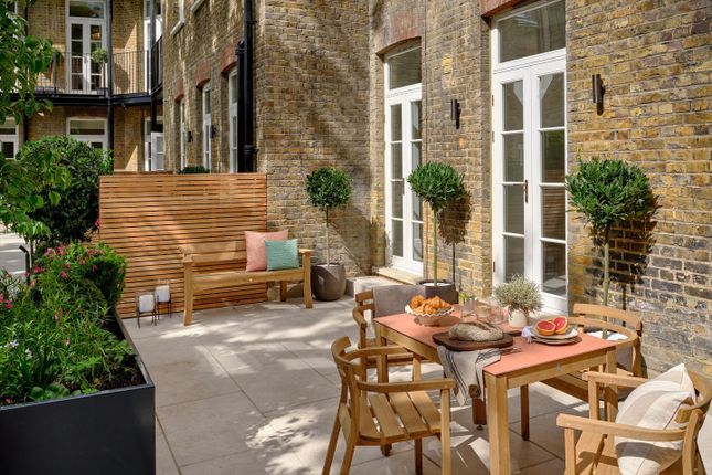 8, Allen House, London photo 2