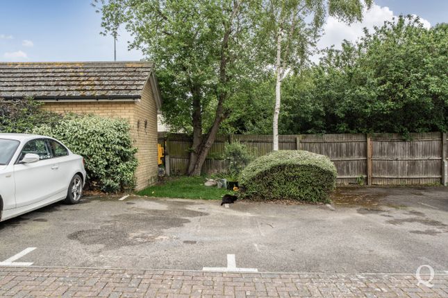 82, Reams Way, Sittingbourne photo 4