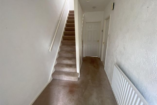 8, Hollinghill Road, Whitley Bay photo 4