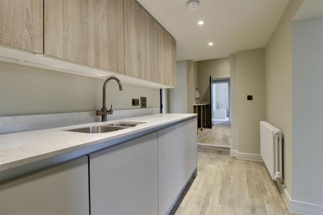 Apartment 2, Oaklands, 3 Nelson Road, Southsea photo 4