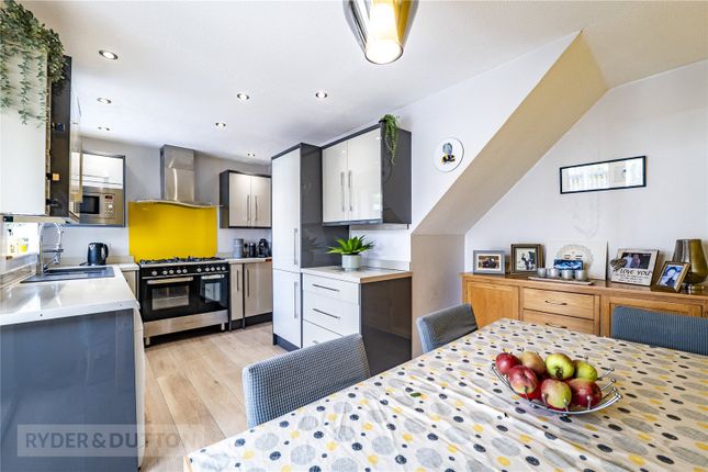 56, Park Lea, West Yorkshire photo 3