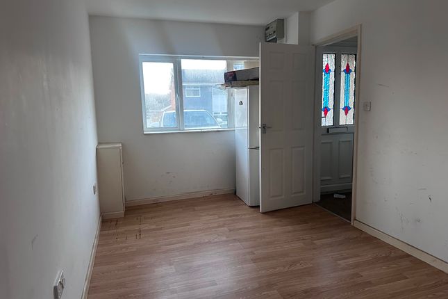 165 Hillrise Park, Swansea photo 4