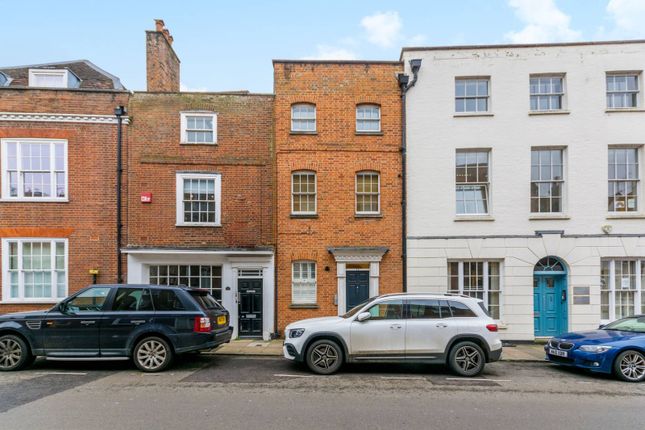 Thumbnail Flat for sale in Quarry Street, Guildford