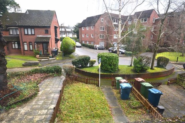 Terraced house for sale in Oakdene Close, Hatch End, Pinner