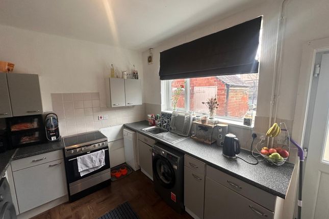86 Byron Street, Nottingham photo 5