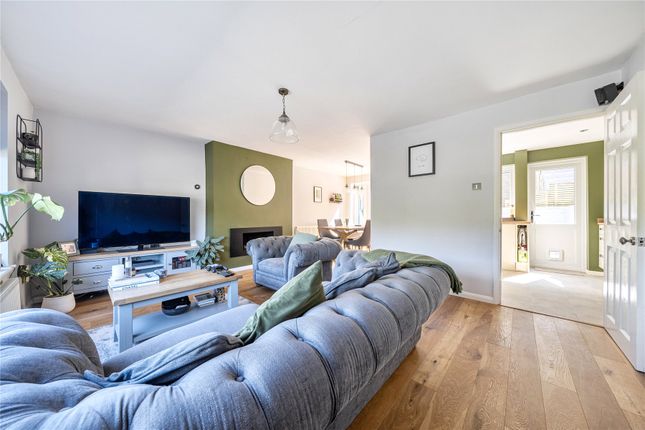129A, Melody Road, Kent photo 3