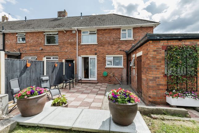 End terrace house for sale in Burnside Close, Southmead