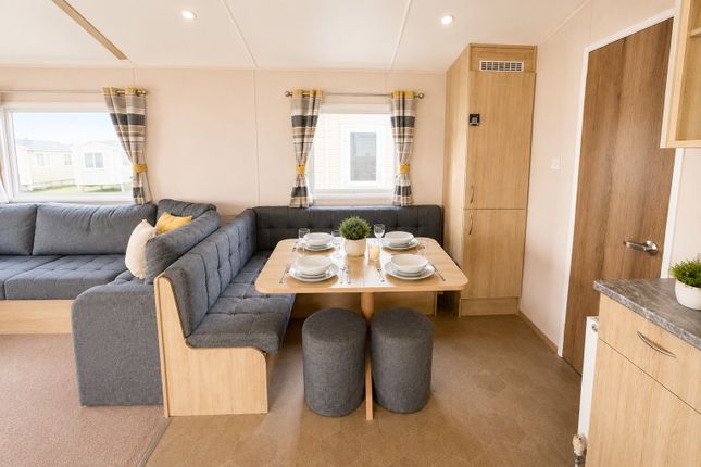 3, Harts Holiday Park, Leysdown Rd, Leysdown-on-Sea photo 2