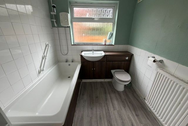 Kidderminster photo 4
