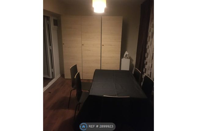 Royal Lane, Yiewsley, West Drayton photo 5