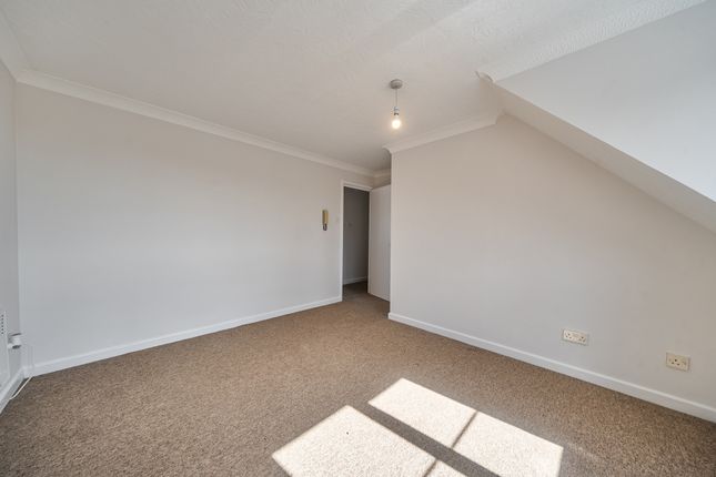 Flat 13 Westmarch Court, 1A, Kitchener Road, Southampton photo 4