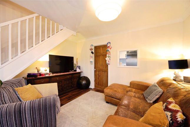 48B,, Elm Grove, Hampshire photo 4