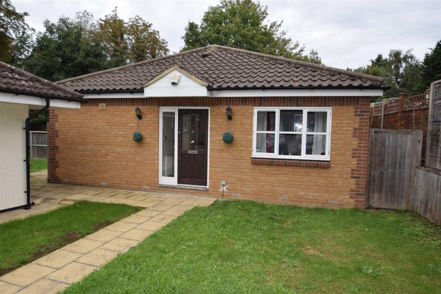 Thumbnail Bungalow to rent in Longacre, Harlow