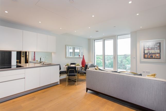 Flat for sale in Vista Development, Queenstown Road, Chelsea, Battersea London