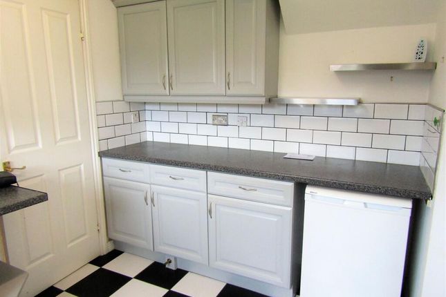60, Marshbrook Road, Pype Hayes photo 2