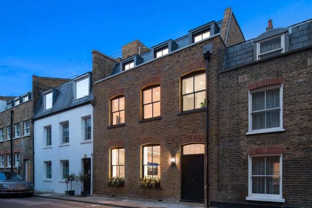 Thumbnail Detached house to rent in Bingham Place, London
