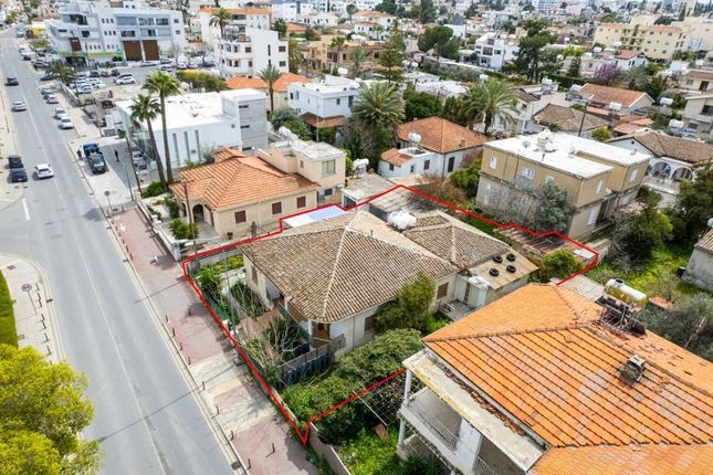Thumbnail Villa for sale in Agios Dometrios, Nicosia, Cyprus