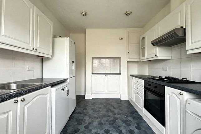 14A, Edward Grove, Barnet photo 5