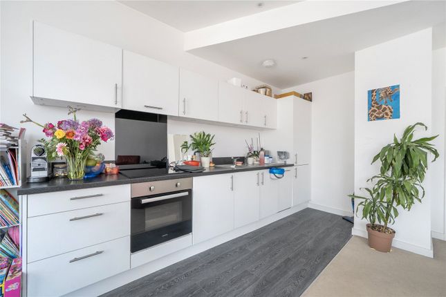 Flat 18, 6, High Street, Reading photo 4