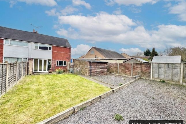 13 Eagle Crescent, Stafford photo 4