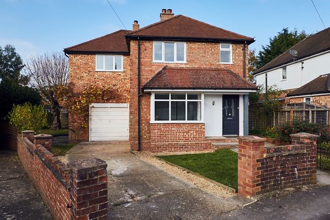 Thumbnail Detached house to rent in Ardmore Avenue, Guildford, Surrey