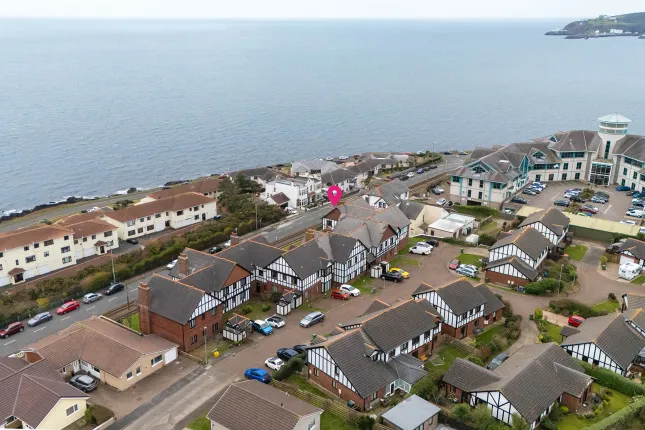 2, Douglas Bay Apartments, Onchan photo 4