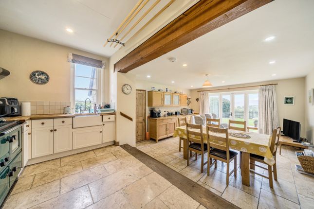 1361446-3-68Dd669...