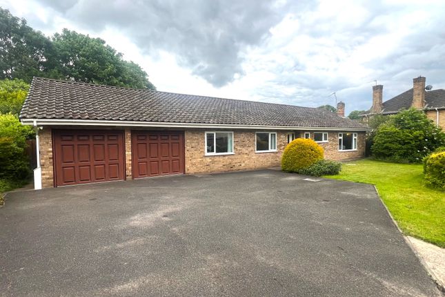 Thumbnail Detached bungalow for sale in Lincoln Road, Branston