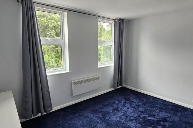 8, Sheraton House, Chorleywood photo 4