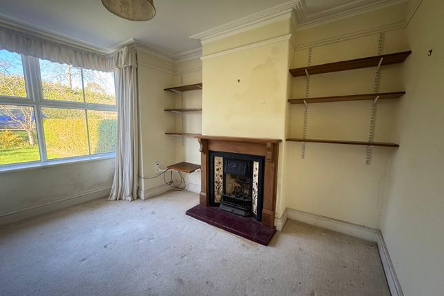 High Warren, 3, Brackenthwaite Lane, Harrogate photo 3