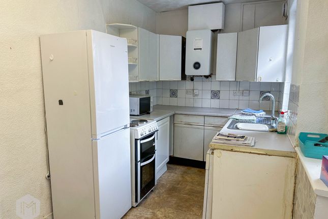 5 Park View, Bolton photo 3
