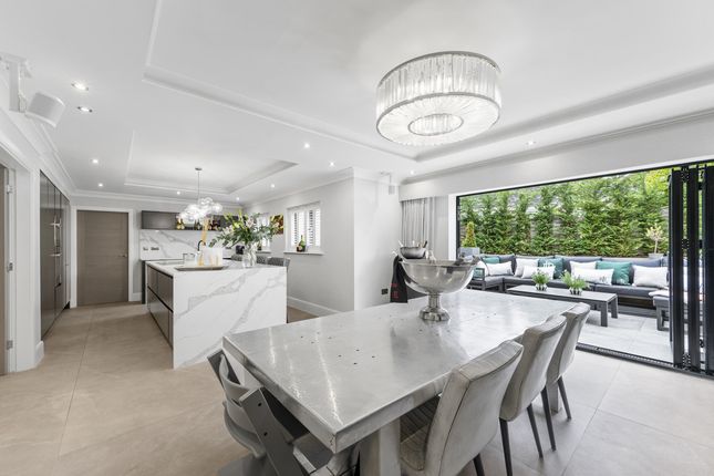 Foxstone House, Crabtree Green, Wetherby photo 2