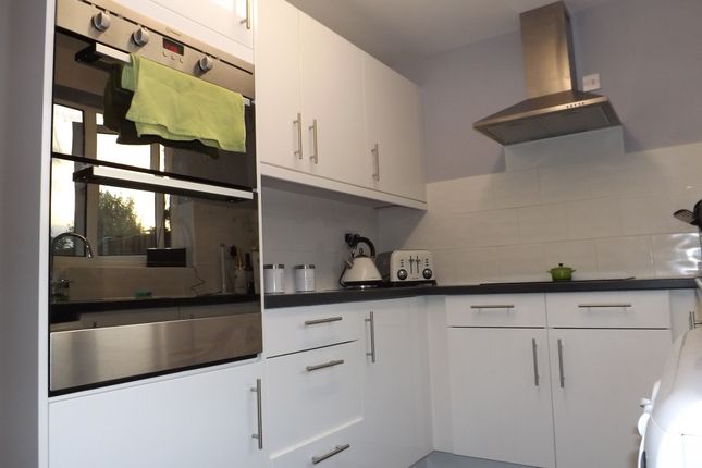 58 Amderley Drive, Norwich photo 4