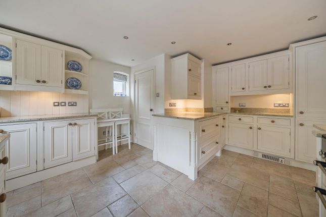 Coachmans Mews, Church Road, West Malling photo 3
