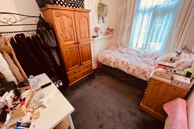 Thumbnail Room to rent in Maidstone Road, Bounds Green