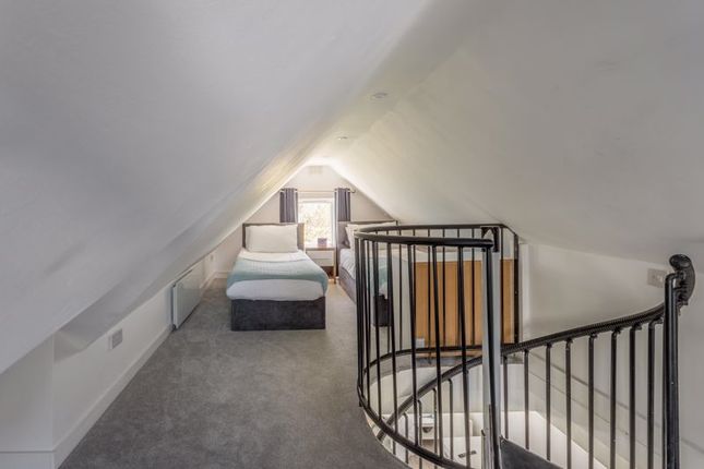 Bedroom Cottage 2