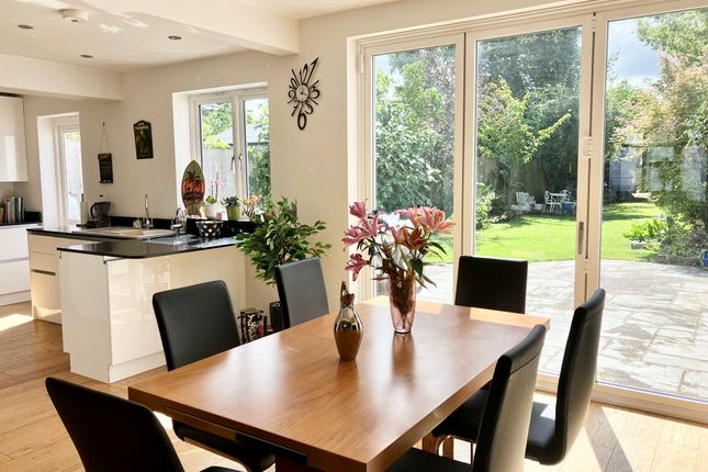 104, Prospect Road, St Albans photo 2