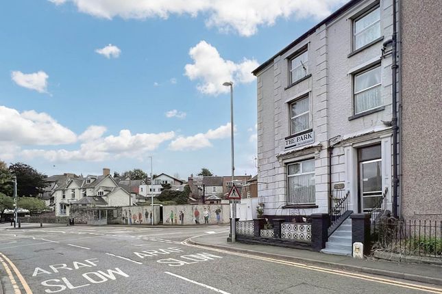 Thumbnail Town house for sale in The Strand, Builth Wells