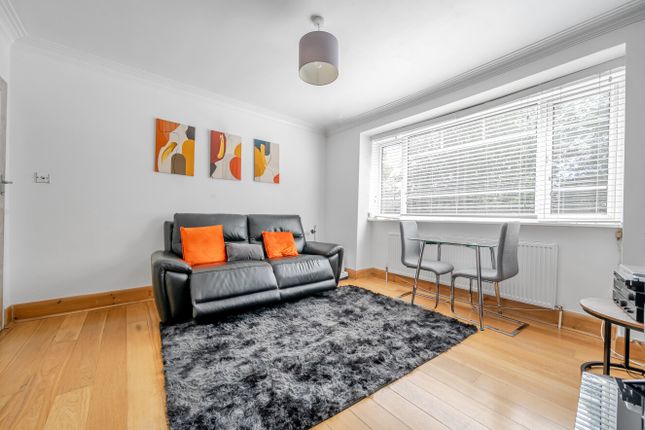 21 Withdean Court,, London Road, Brighton photo 4