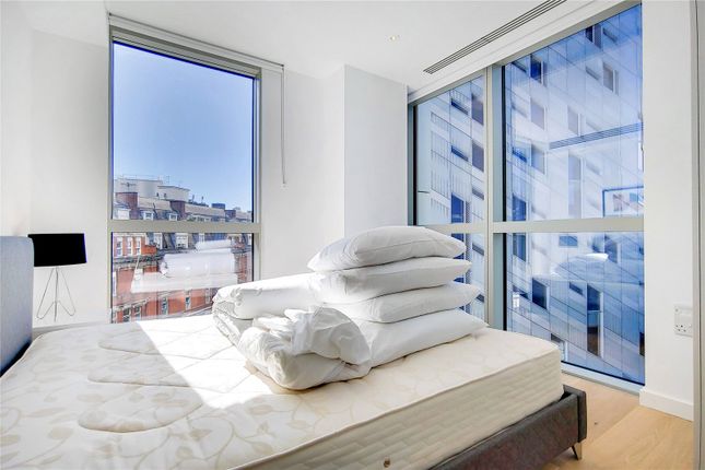 Flat to rent in Atlas Building, City Road, London