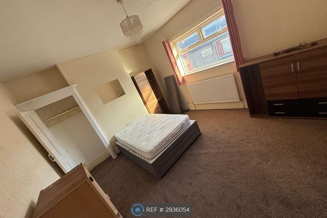 Alexandra Road, Grimsby photo 4